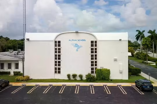 Trường Alpha School ở Florida, Ảnh: Crossing.