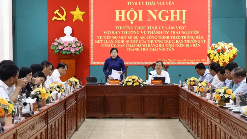 Bí thư Tỉnh ủy Nguyễn Thanh Hải phát biểu chỉ đạo tại Hội nghị.