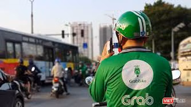 Grab ra mắt dịch vụ thuê xe hai bánh kèm tài xế theo giờ.