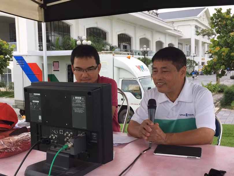 TS Nguyễn Ngọc Chu (phải): Tách nhập tỉnh phải xuất phát từ nhu cầu thực tiễn, được bảo vệ bởi những luận cứ có tính khoa học và được kiểm nghiệm bởi thực tiễn.