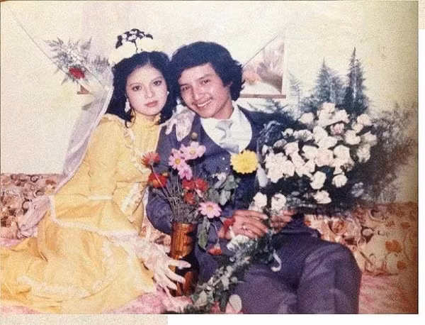 Bồi hồi ngắm lại những tấm ảnh cưới 20 năm có lẻ ảnh 24
