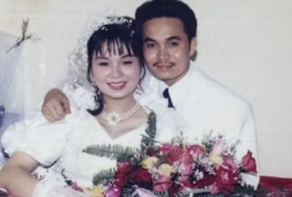 Bồi hồi ngắm lại những tấm ảnh cưới 20 năm có lẻ ảnh 28