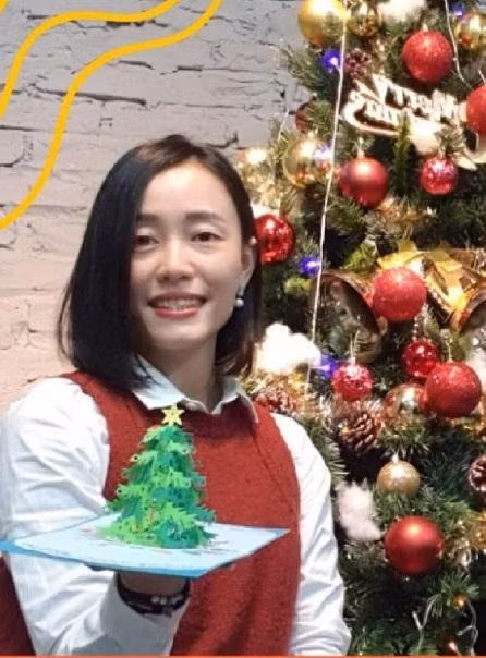 Doanh nhân Phùng Minh Thuỷ. Doanh nhân Phùng Minh Thuỷ.