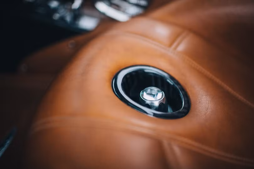 Mãn nhãn nội thất Pagani Huayra giá 78 tỷ đồng ảnh 14 Mãn nhãn nội thất Pagani Huayra giá 78 tỷ đồng ảnh 14