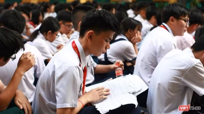 Môn Lịch sử sẽ có 52 tiết bắt buộc trong mỗi năm trong chương trình Trung học phổ thông.
