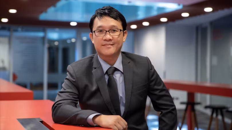 Phó Giáo sư Phạm Công Hiệp nhấn mạnh việc khai phá sức mạnh của AI tạo sinh không theo công thức duy nhất.