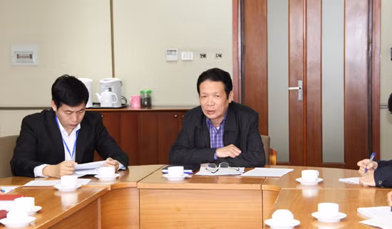 Thứ trưởng Hoàng Vĩnh Bảo chủ trì buổi làm việc