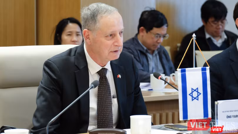 Ông Yaron Mayer cho rằng quan hệ Việt Nam và Israel còn nhiều dư địa. Ảnh: M.H. Ông Yaron Mayer cho rằng quan hệ Việt Nam và Israel còn nhiều dư địa. Ảnh: M.H.