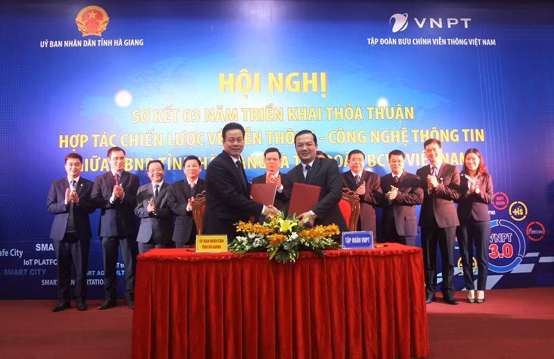 Hà Giang tiết kiệm hàng chục tỷ đồng mỗi năm nhờ họp trực tuyến ảnh 1