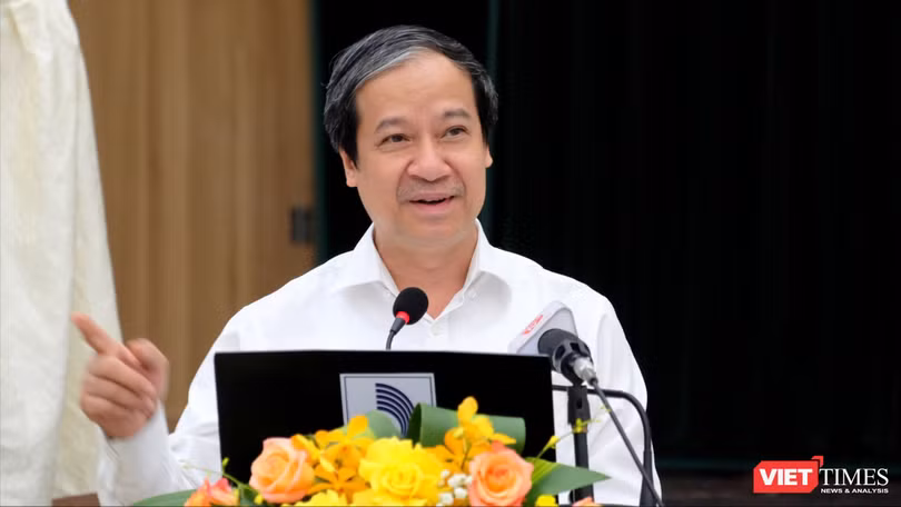 Bộ trưởng Nguyễn Kim Sơn khẳng định, hệ thống giáo dục công - tư cùng đồng hành trong việc phát triển nguồn nhân lực chất lượng cao ngành công nghiệp chip bán dẫn.