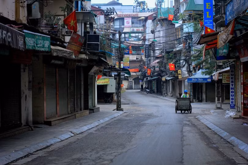 'Kỳ lạ' cảnh Tết ở Hà Nội ảnh 1 'Kỳ lạ' cảnh Tết ở Hà Nội ảnh 1