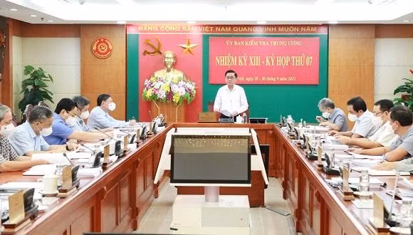 Toàn cảnh cuộc họp kỳ thứ 7 của Uỷ ban Kiểm tra Trung ương.
