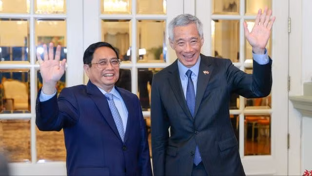 Thủ tướng Lý Hiển Long nhiệt liệt chào mừng Thủ tướng Phạm Minh Chính thăm chính thức Singapore vào tháng 2/2023
