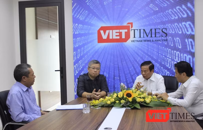 “Chạy đua” theo mạng xã hội, báo chí đang tự đào thải chính mình (*) ảnh 2