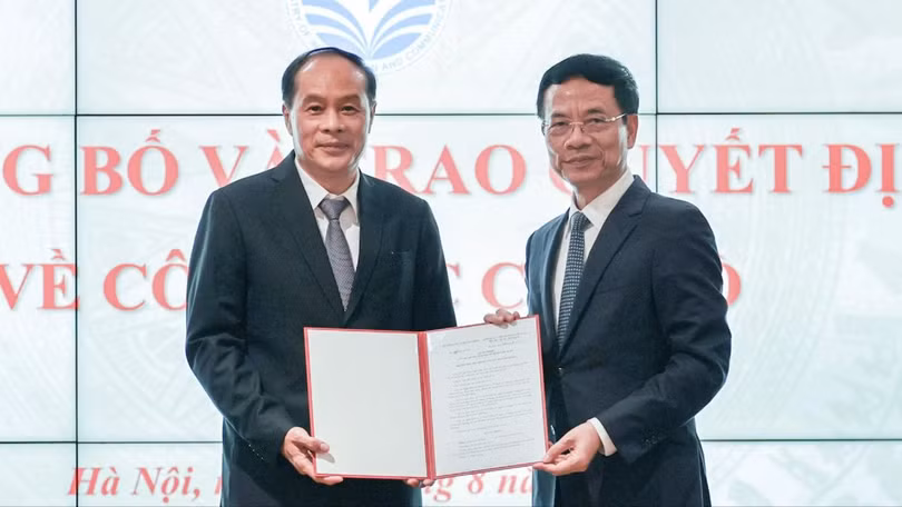 trao-qd-ong-luu-vu-hai.jpg