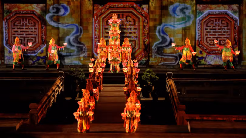 Nhiều công nghệ số hiện đại được trình diễn trên sân khấu của Festival Huế 2024.