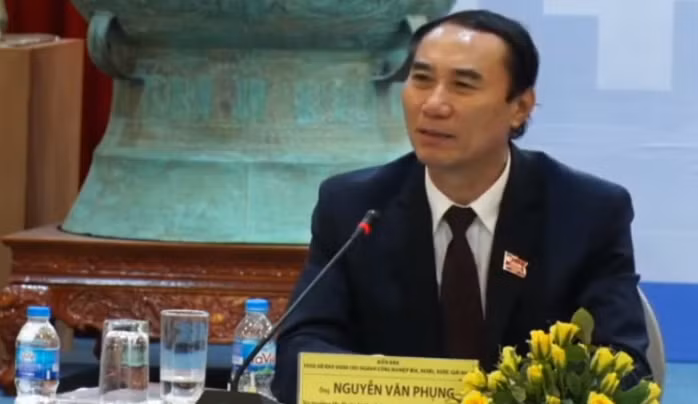Ông Nguyễn Văn Phụng – Vụ Trưởng Quản lý thuế doanh nghiệp lớn, Tổng cục Thuế - cho rằng cần nhận thức đúng về việc tiêu dùng rượu bia.