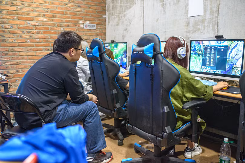 Tiết lộ cuộc sống của các game thủ nữ chuyên nghiệp ảnh 2 Tiết lộ cuộc sống của các game thủ nữ chuyên nghiệp ảnh 2