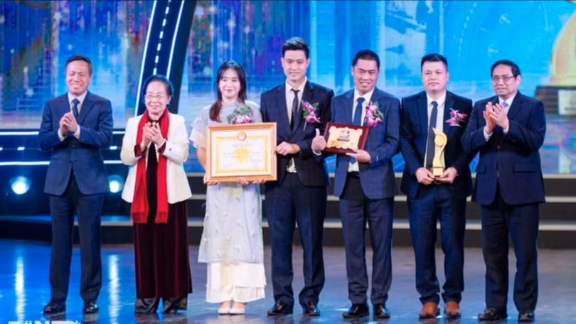 Lễ trao Giải thưởng Nhân tài Đất Việt 2025 sẽ được tổ chức vào 20h00 ngày 27/10/2025 tại Hà Nội. 