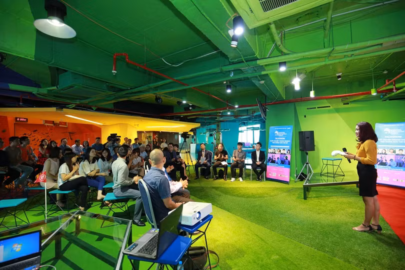 Talkshow “Khởi nghiệp trong ngành nội dung giải trí số” vừa được Hiệp hội Internet Việt Nam chủ trì tổ chức tại Hanoi Creative City (Ảnh VIA cung cấp)