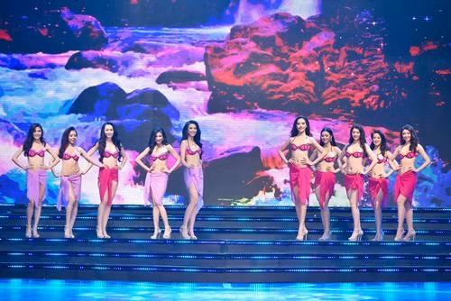 18 thí sinh hoa hậu VN mặc bikini đọ đường cong sexy ảnh 1 18 thí sinh hoa hậu VN mặc bikini đọ đường cong sexy ảnh 1