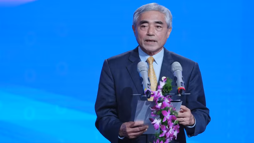 Chủ tịch Nguyễn Minh Hồng nhấn mạnh mỗi hồ sơ, mỗi sáng kiến tham gia VDA là một nội dung đóng góp quý báu cho mục tiêu xây dựng Việt Nam thành quốc gia số, vững mạnh và thịnh vượng trong khu vực và trên thế giới.