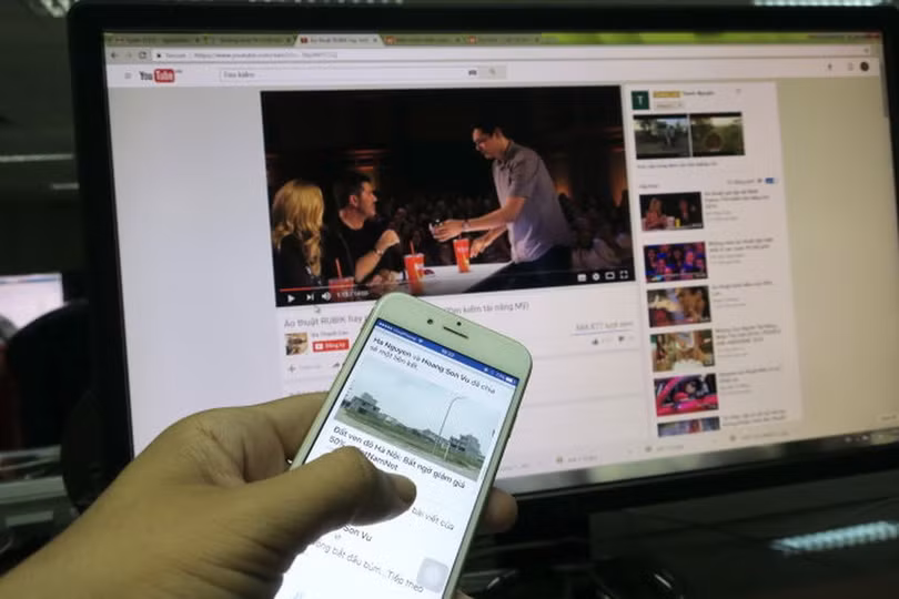Năm 2017, Bộ TT&TT đã đàm phán và Google đồng ý thiết lập cơ chế giữa Bộ và Google trong việc ngăn chặn, gỡ bỏ thông tin xấu độc, vi phạm quy định pháp luật Việt Nam trên các nền tảng khác của Google như: blogspot hay các trang web sử dụng hạ tầng của Goo