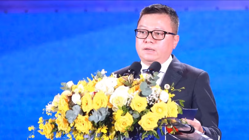 Le Quoc Minh.jpg
