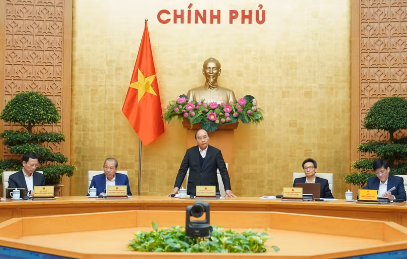 Thủ tướng chỉ đạo tại phiên họp của Thường trực Chính phủ chiều nay (1/12). Ảnh: VGP.
