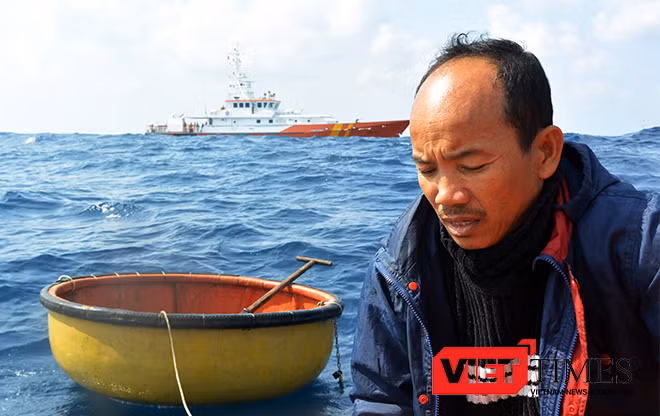 Tàu SAR 412 lên đường cứu ngư dân bị nạn trên vùng biển Hoàng Sa