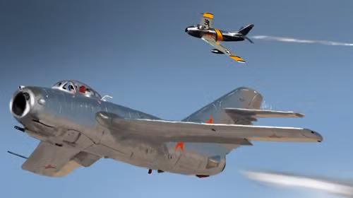 Mig-15 và F-86 được coi là đối thủ ngang tài ngang sức trên chiến trường. Ảnh: Military History Mig-15 và F-86 được coi là đối thủ ngang tài ngang sức trên chiến trường. Ảnh: Military History