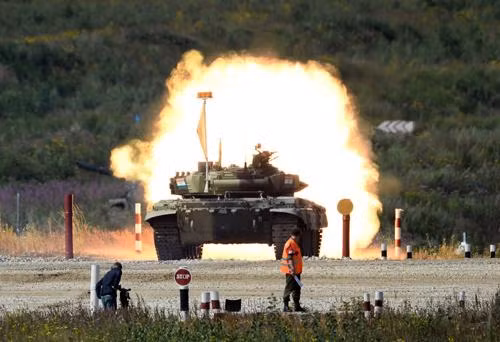 T-90 khai hỏa