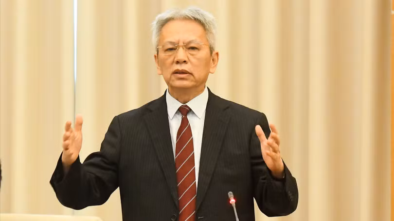 TS Nguyễn Sĩ Dũng, nguyên Phó chủ nhiệm Văn phòng Quốc hội, Ủy viên Hội đồng Tư vấn chính sách của Thủ tướng.