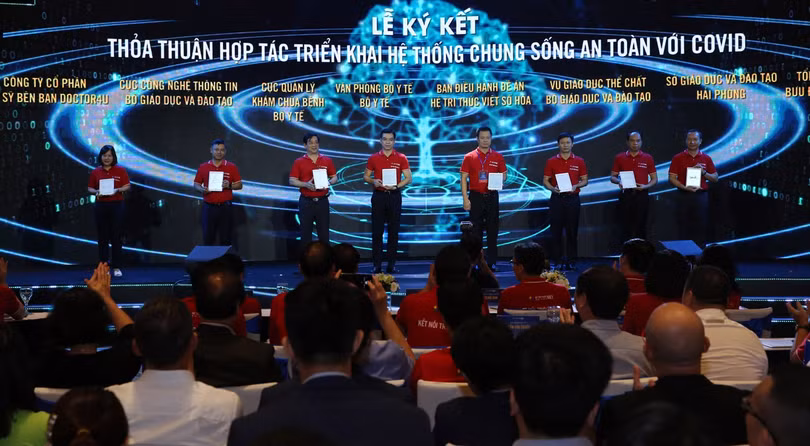 Nền tảng Antoancovid.vn sẵn sàng triển khai tại các trường học, bệnh viện từ hôm nay (1/10).