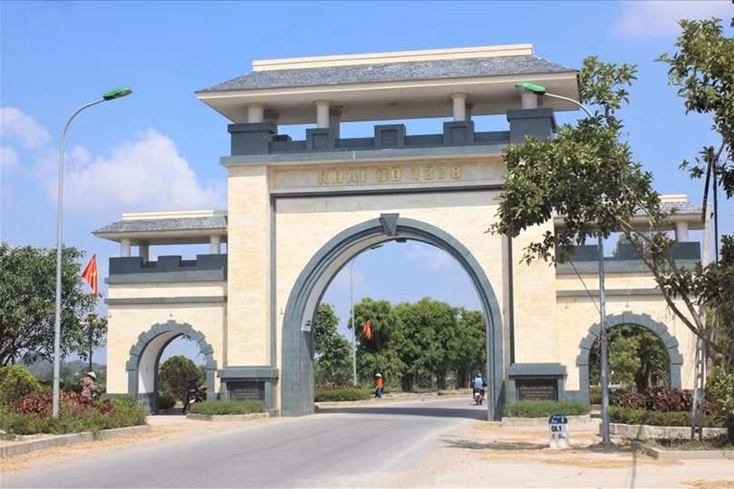 Cổng làng Quỳnh Đôi khoa bảng (Ảnh- NTH) Cổng làng Quỳnh Đôi khoa bảng (Ảnh- NTH)