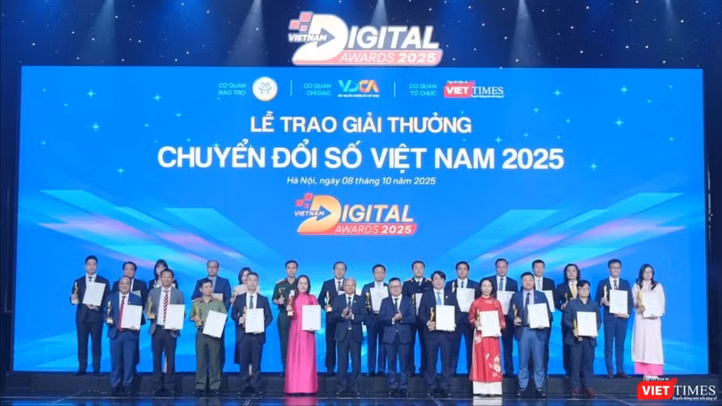 5 cơ quan nhà nước và 17 doanh nghiệp, đơn vị sự nghiệp chuyển đổi số xuất sắc được tôn vinh tại VDA2025.