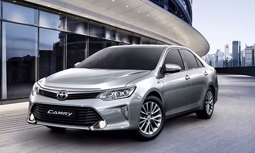 Camry 2017 giảm giá, nâng cấp thiết kế. toyota-camry-moi-giam-hon-100-trieu-tai-viet-nam