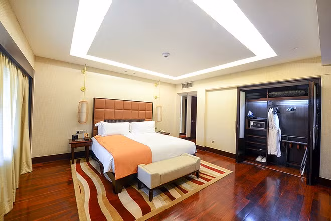 Phòng tổng thống có view đẹp nhất Hà Nội ảnh 10 Phòng tổng thống có view đẹp nhất Hà Nội ảnh 10