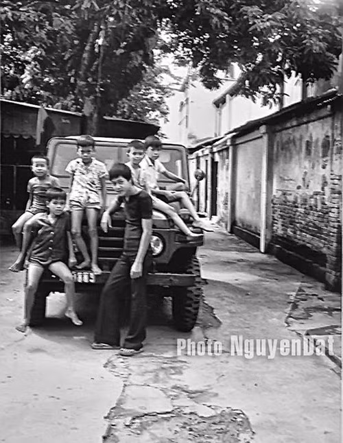 Khoảnh khắc chân thật Sài Gòn ngày Giải phóng ảnh 25 Khoảnh khắc chân thật Sài Gòn ngày Giải phóng ảnh 25