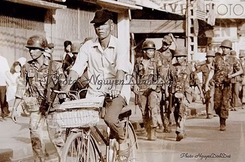 Khoảnh khắc chân thật Sài Gòn ngày Giải phóng ảnh 4 Khoảnh khắc chân thật Sài Gòn ngày Giải phóng ảnh 4