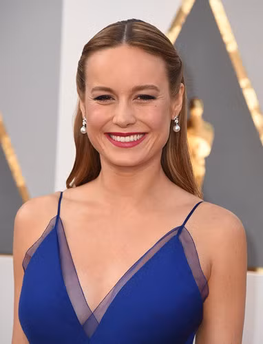 Choáng với những món trang sức quý giá của sao Hollywood tại Oscar ảnh 11