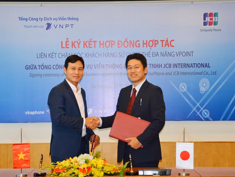 Người dùng thẻ Vpoint sẽ tích điểm và thanh toán không cần dùng tiền mặt ảnh 1