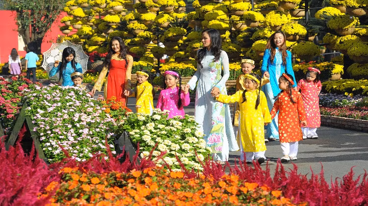 Riêng Tết Bính Thân 2016, Hệ thống ghi nhận có hơn 1 triệu lượt kết nối để truy cập internet.
