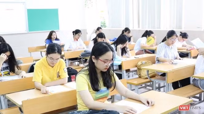 Thí sinh làm bài thi. Ảnh minh họa.