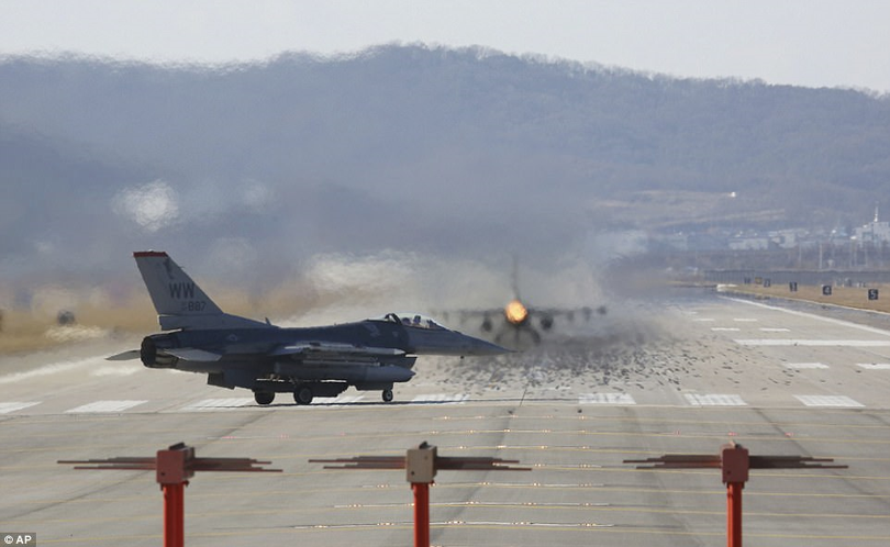 Triều Tiên nóng: Mỹ - Hàn "diễu võ" lớn chưa từng có ảnh 2