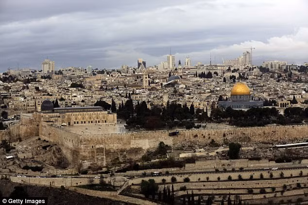 Công nhận Jerusalem là thủ đô Israel, ông Trump chọc giận 1,5 tỷ người Hồi giáo ảnh 6