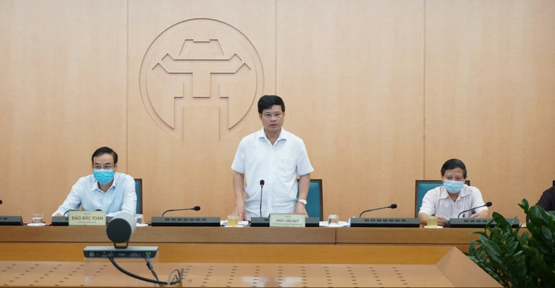 Ông Ngô Văn Quý - Phó Chủ tịch UBND TP . Hà Nội - chỉ đạo cuộc họp Ban Chỉ đạo phòng, chống dịch COVID-19 TP. Hà Nội vào chiều nay (19/8) (Ảnh: Phú Khánh) 