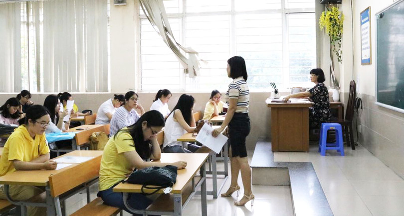 Học sinh trong giờ học