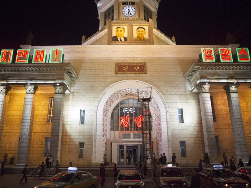 Choáng ngợp trước những công trình hoành tráng của Triều Tiên ảnh 8