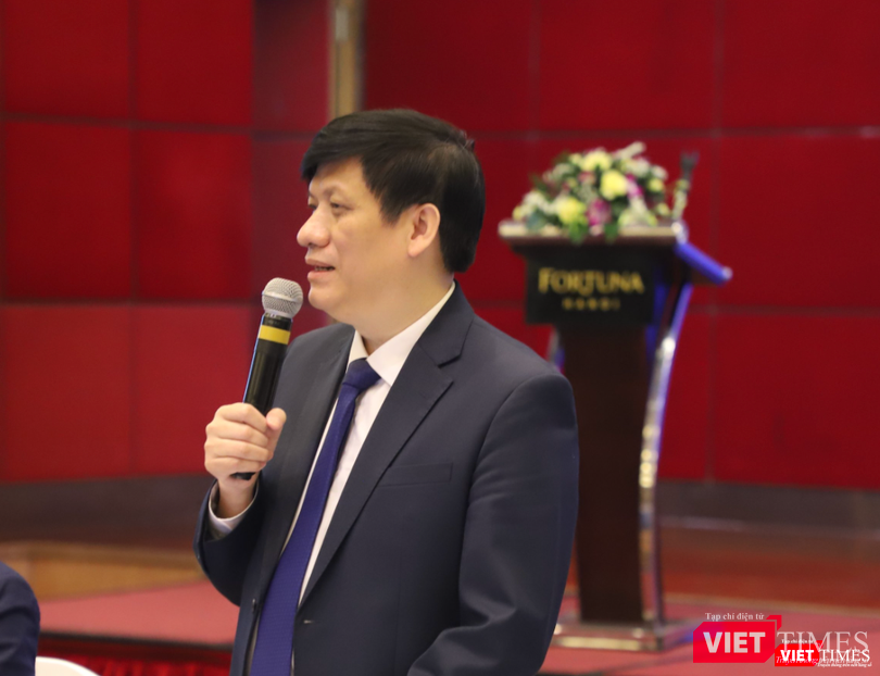 Theo ông Long, giai đoạn hiện nay là giai đoạn vaccine phòng COVID-19 sẽ được đăng ký một cách nhanh nhất theo quy trình khẩn cấp (Ảnh: Minh Thuý)